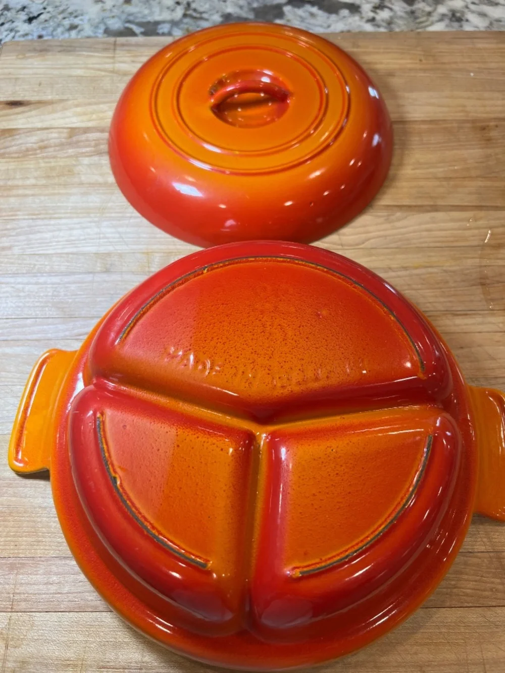 Descoware 3 divided baking dish